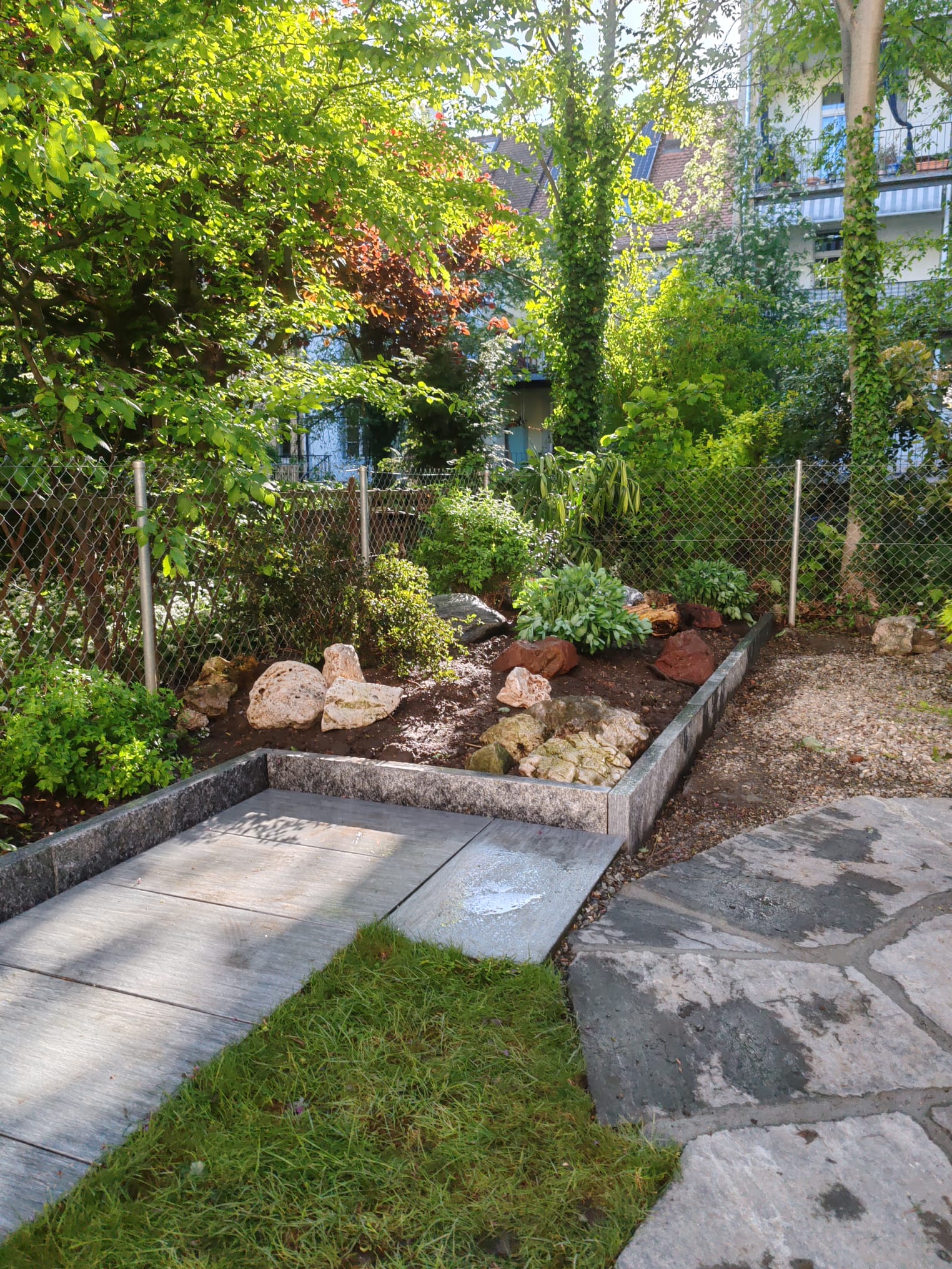 Garten-Neuanlage mit Beet und Naturstein, S|L Garten Fricktal